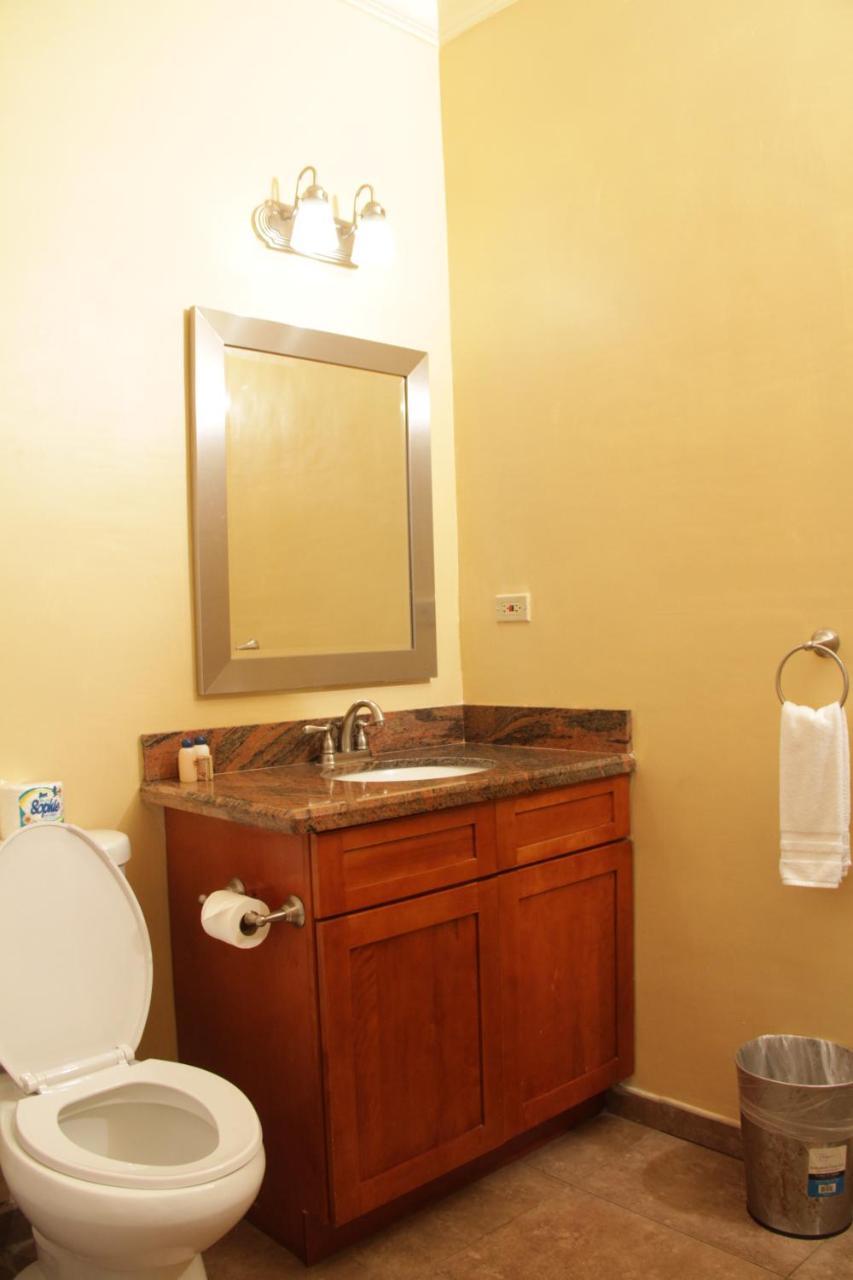 The Wexford Hotel モンテゴ・ベイ エクステリア 写真